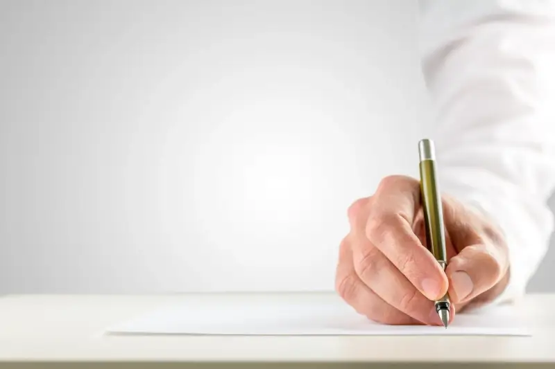 Kiedy notariusz odczytuje testament?